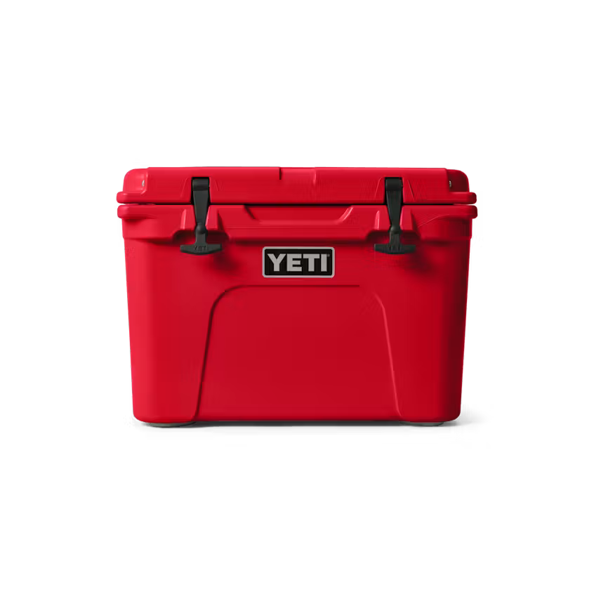 YETI TUNDRA 35 by YETI