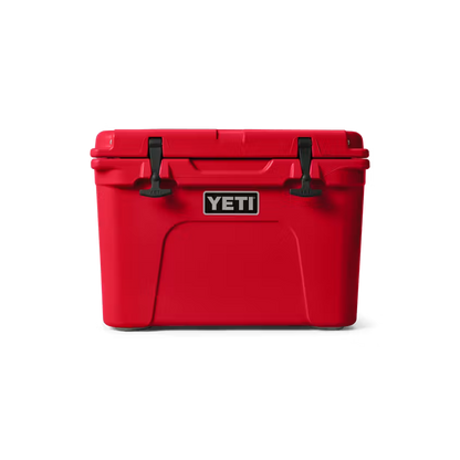 YETI TUNDRA 35 by YETI