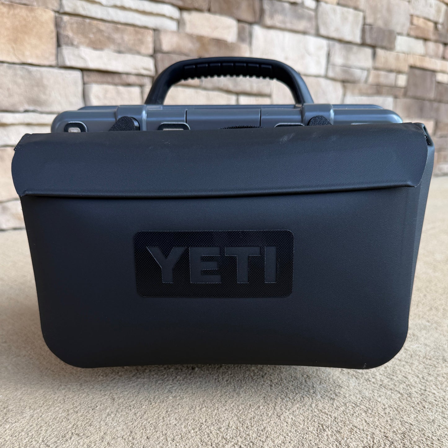 TURTLEBOX GEN 3 RUCKUS RAILS + YETI 3L SIDEKICK BUNDLE