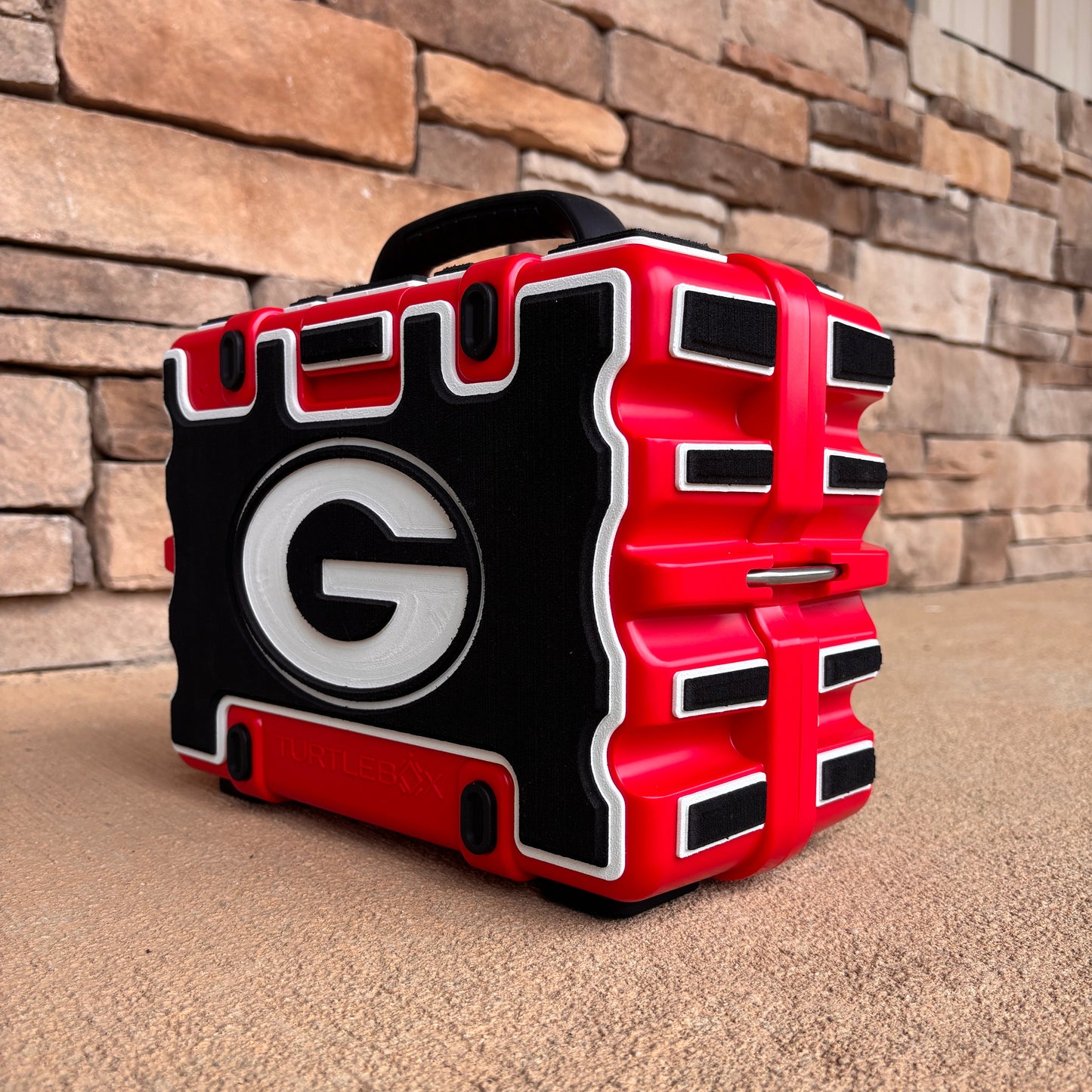 GO DAWGS: TURTLEBOX GEN 3 SPEAKER AND UGA EVA FOAM BUNDLE