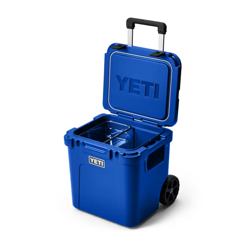 YETI ROADIE 48 WHEELED by YETI