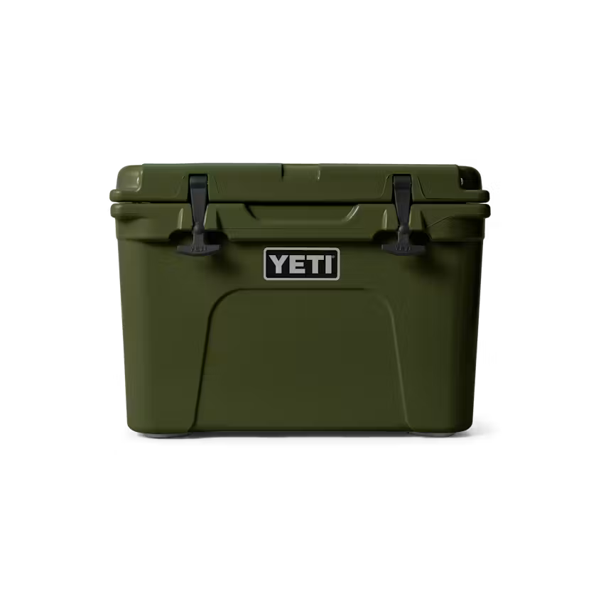 YETI TUNDRA 35 by YETI