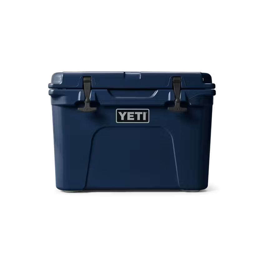 YETI TUNDRA 35 by YETI