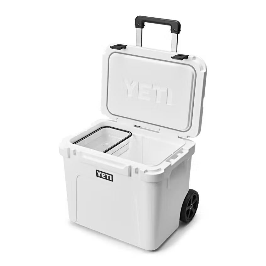 YETI ROADIE 60 WHEELED by YETI
